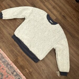 Fuzzy furry sweatshirt Small by Secret Treasures